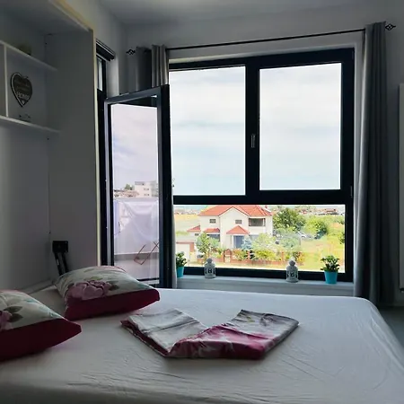 Apartament Garsoniera Darius Mamaia Năvodari