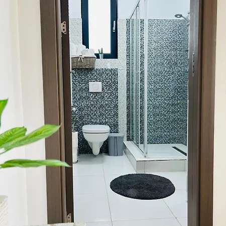 Apartament Garsoniera Darius Mamaia Năvodari